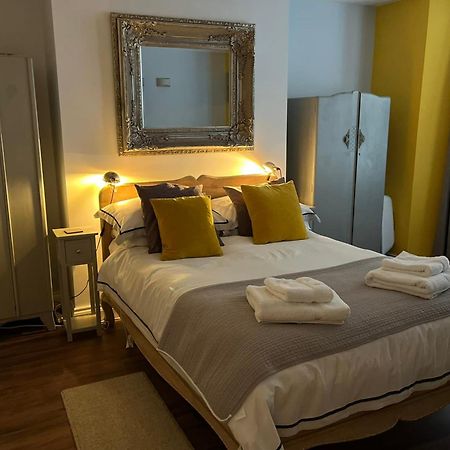Villa Seaside Hideaway - Free Onstreet Parking Scarborough Esterno foto