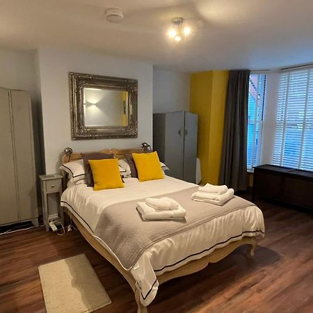 Villa Seaside Hideaway - Free Onstreet Parking Scarborough Esterno foto