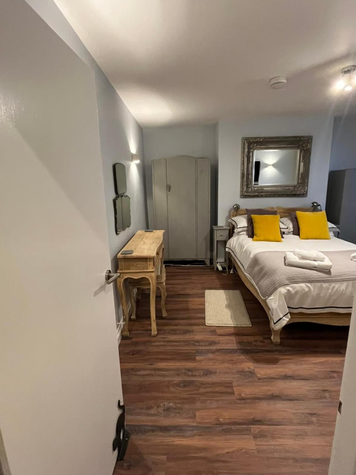 Villa Seaside Hideaway - Free Onstreet Parking Scarborough Esterno foto